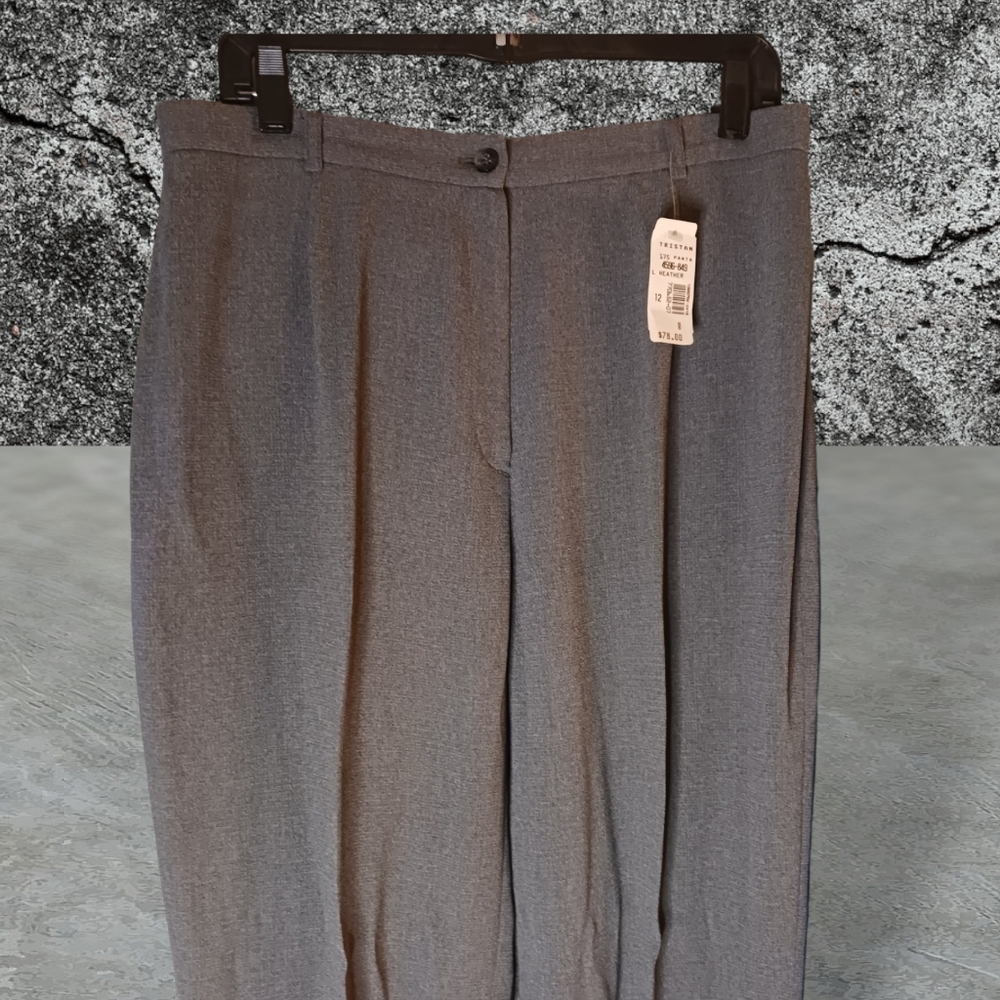 BNWTS Tristan and Inseut Cappacino colored pleated trousers Size 12